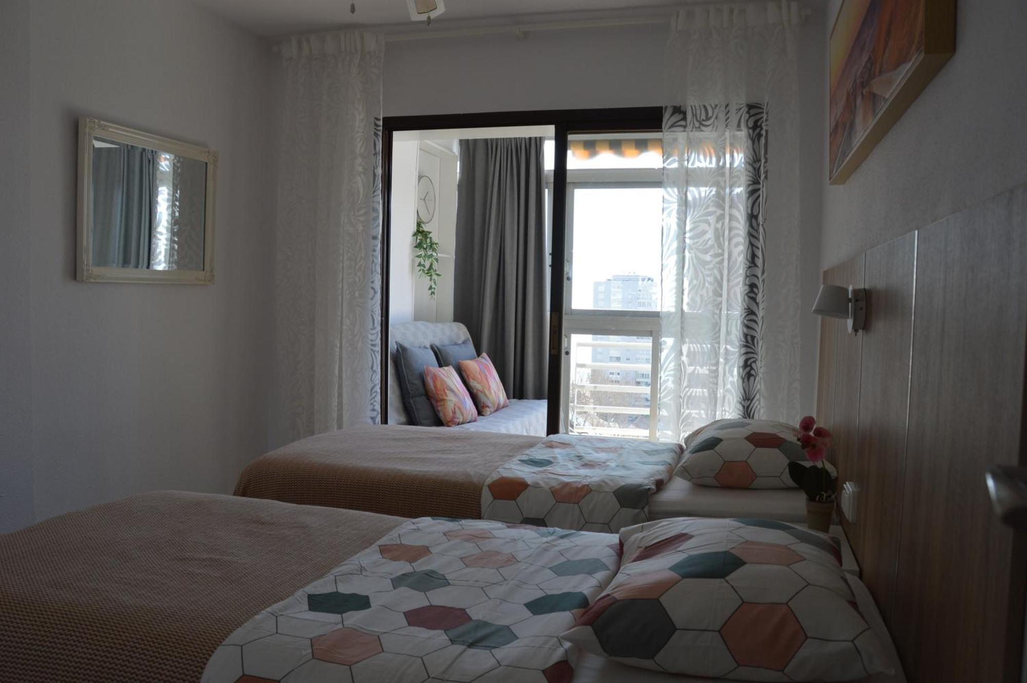 Apartamentos Provima Benidorm Esterno foto